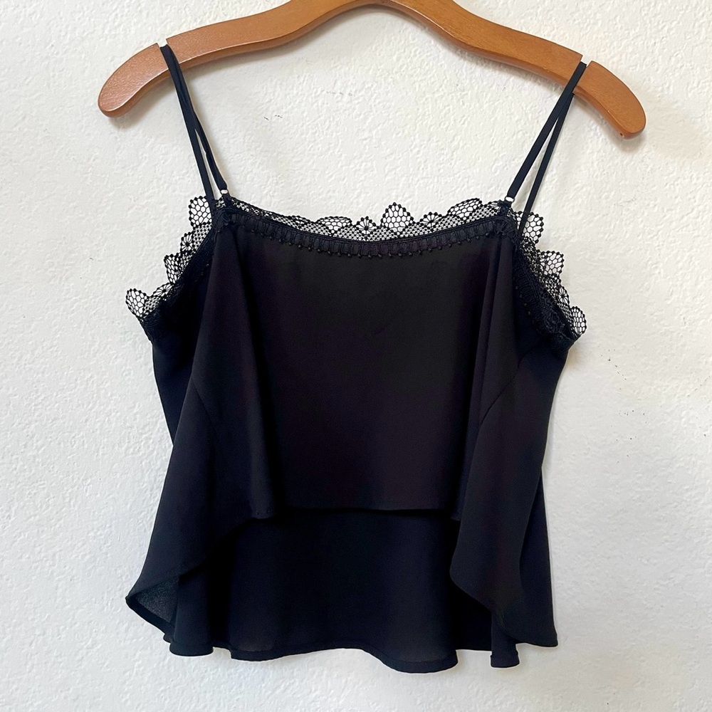 BCBG Black Lace Trim Camisole Crop Top Loose Flowy Cropped Cami tank XS NWOT - Picture 6 of 12